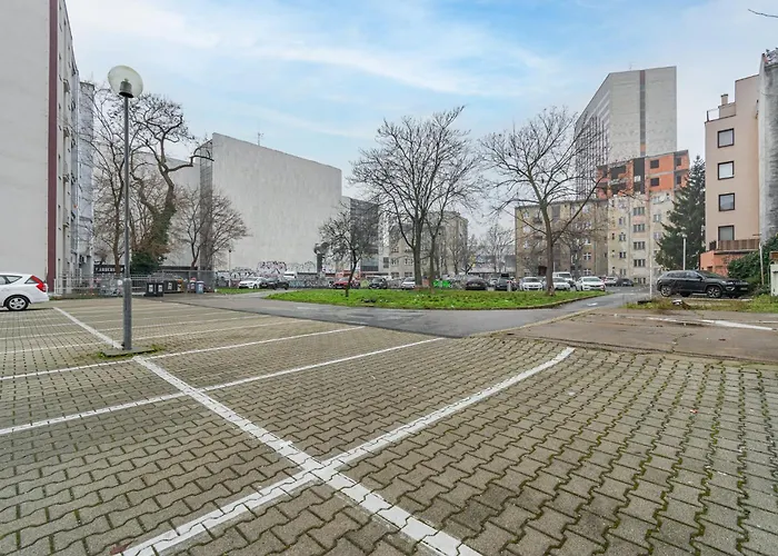 Natural-Style Apartment In The Centre Of Bratislava